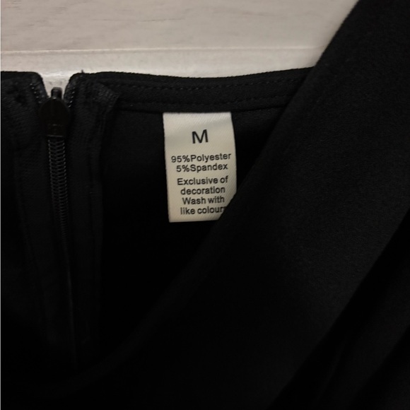 NWT Women's Black Dress Size Medium - Picture 2 of 4